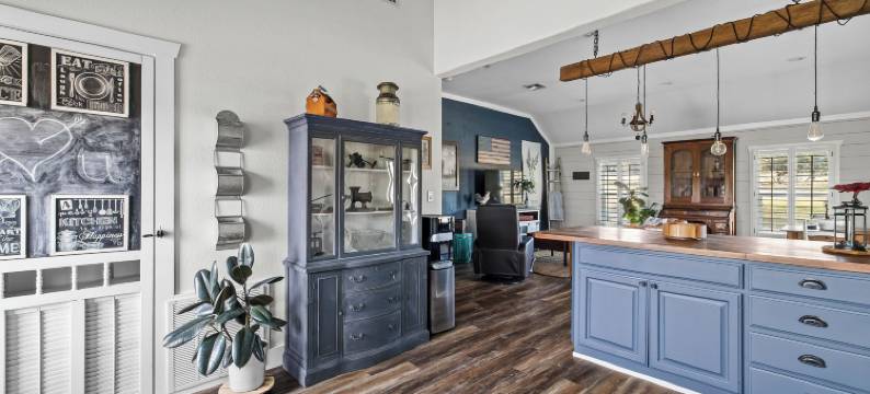 金斯比小屋 - 1卧室及山景(Kingsby Cottage - 1BR & Mountain Views)图片