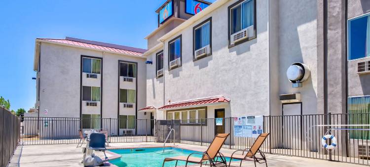 加利福尼亚希斯皮里亚 - 西大街 I-15 号 6 号汽车旅馆(Motel 6 - Hesperia, CA - West Main Street - I-15)图片