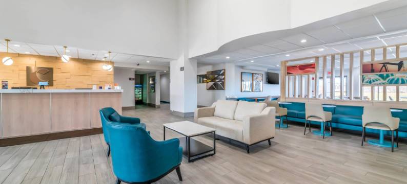 舒适酒店及套房-麦迪逊东-莫诺纳(Comfort Inn & Suites Madison East - Monona)图片