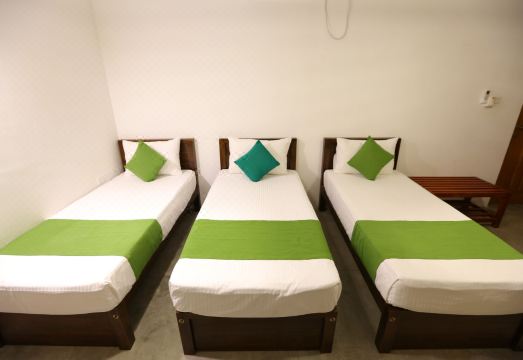 KayJay Palms Hotel Overview