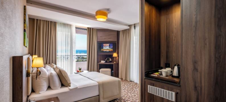 柏悦德德曼梅尔辛码头(Park Dedeman Mersin Marina)图片