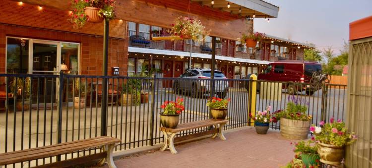 拉里亚特汽车旅馆(Lariat Motel)图片