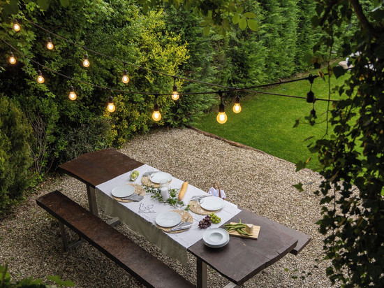 昏昏欲睡家庭旅馆