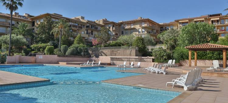 圣特罗佩湾皮埃尔&旺登斯阿曼汀住宅(Baie de Saint-Tropez Résidence Pierre & Vacances Amandine)图片