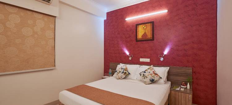 市中心商务酒店(Downtown Business Hotel)图片