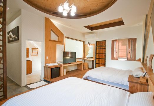 春阳一品居民宿外景图