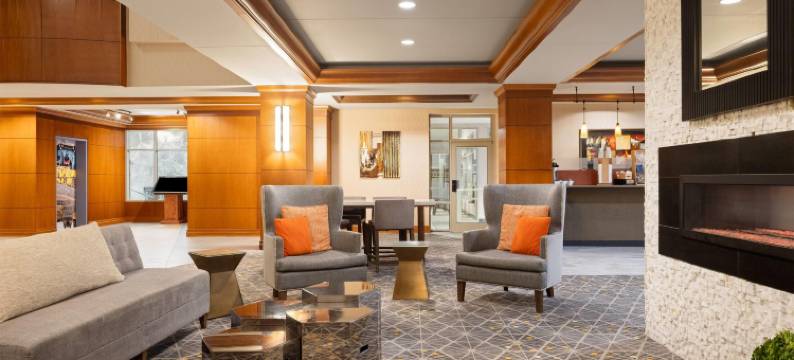 约翰迪尔议院莫林温德姆酒店(Wyndham Moline on John Deere Commons)图片