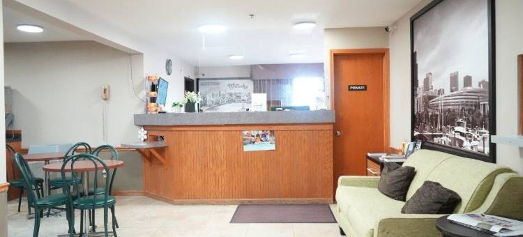 沃齐卡速8酒店(Super 8 by Wyndham Watseka)图片