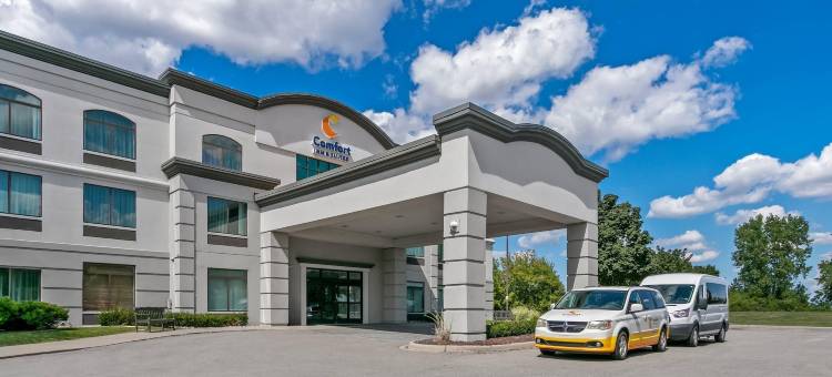 舒适套房酒店大布兰克/弗林特(Comfort Inn & Suites Grand Blanc-Flint)图片
