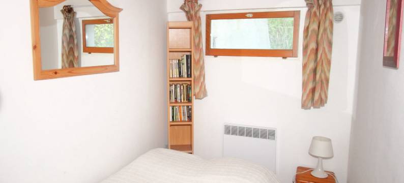 Riverside Home in Folelli图片