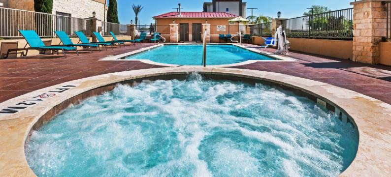 智选假日套房酒店维多利亚(Holiday Inn Express & Suites VICTORIA by IHG)图片