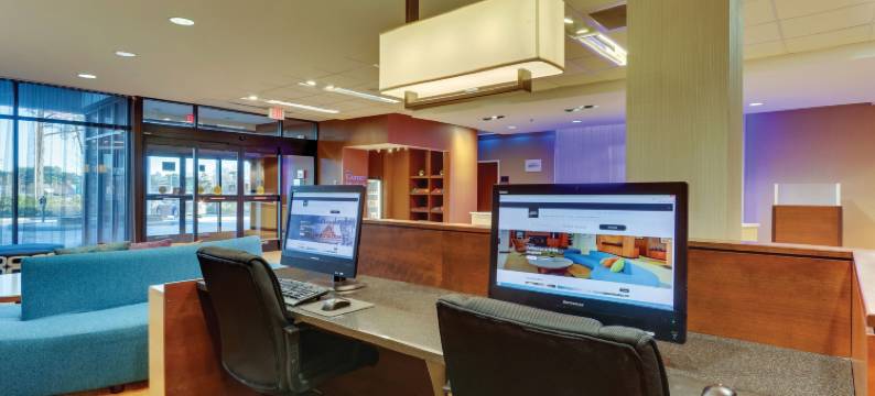 邓恩I-95万枫酒店及套房(Fairfield Inn & Suites Dunn I-95)图片