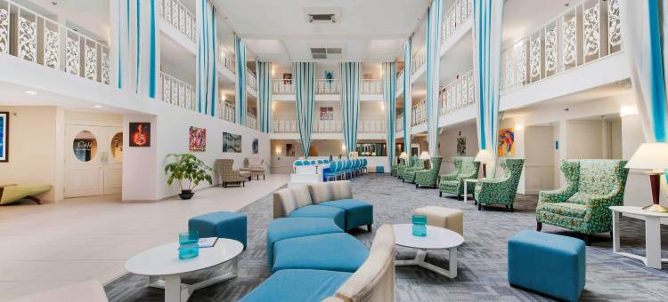 蓝色酒店布鲁艾施辛辛那提，精选酒店系列(The Blu Hotel Blue Ash Cincinnati, Ascend Hotel Collection)图片