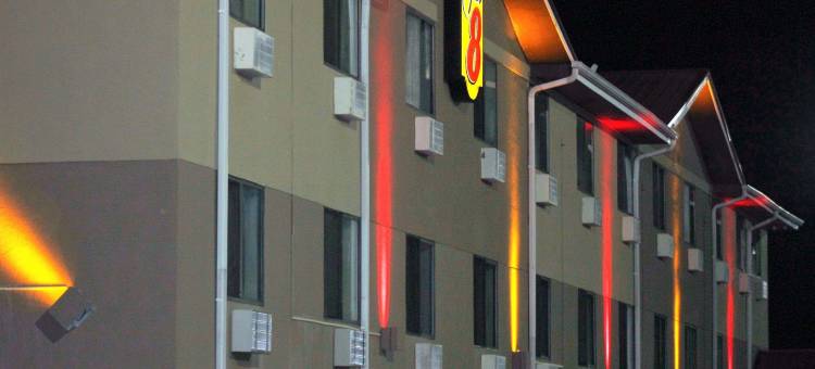 塔斯卡卢萨速8酒店(Super 8 by Wyndham Tuscaloosa)图片