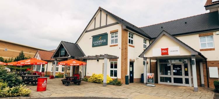 宜必思科尔雷恩河畔酒店(Ibis Coleraine Riverside)图片