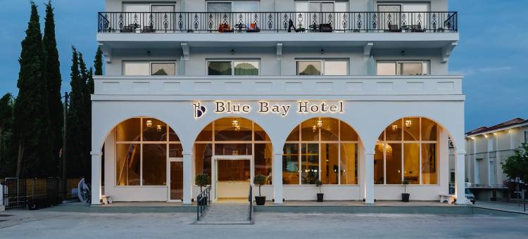 蓝湾酒店(Blue Bay Hotel)图片
