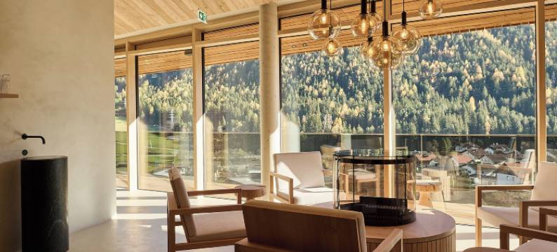 拉尔亨洛奇天空水疗和屋顶泳池(Larchenlodge SkySpa and Rooftop Pool Inklusive Stubai SuperCard)图片