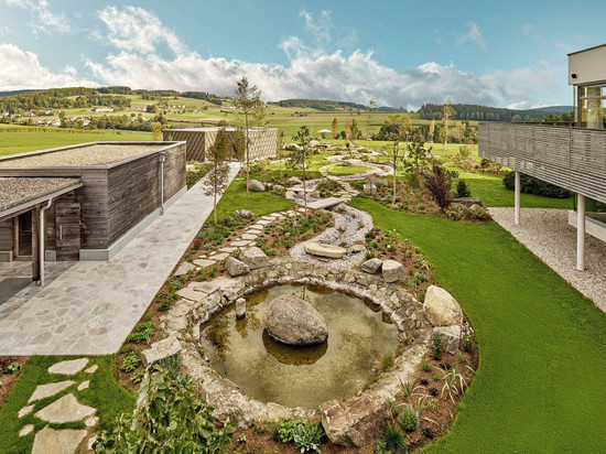 法尔肯斯泰纳酒店巴德莱昂费尔登