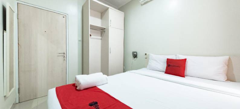 红多兹酒店-近万隆新市场(RedDoorz Near Pasar Baru Bandung)图片