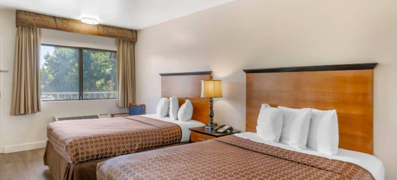 内华达议会大厦罗德威酒店(Rodeway Inn at Nevada State Capitol)图片