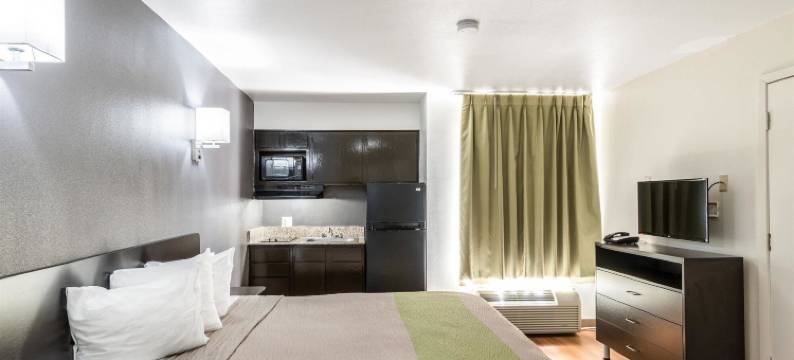 阿林顿6号一室公寓酒店(Studio 6 Arlington, TX)图片