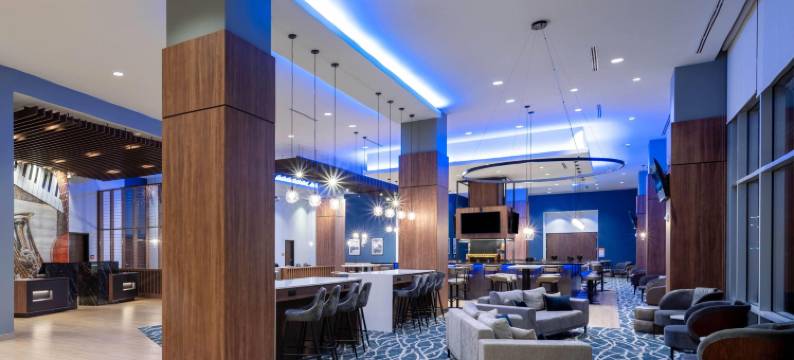 纳什维尔市区/体育场拉昆塔温德姆套房酒店(La Quinta Inn & Suites by Wyndham Nashville Downtown/Stadium)图片