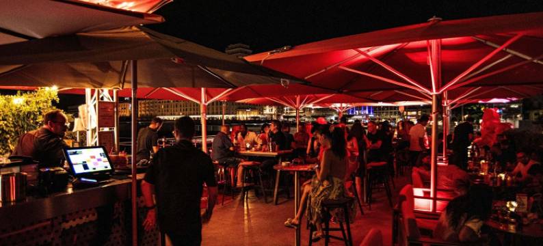 宜必思尚品洛桑市中心 MadHouse 酒店(2018 年 7 月开业)(Ibis Styles Lausanne Center MadHouse)图片