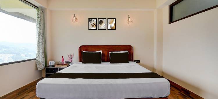 带阳台的经典全景豪华房(Hotel O Ranka Gangtok)图片