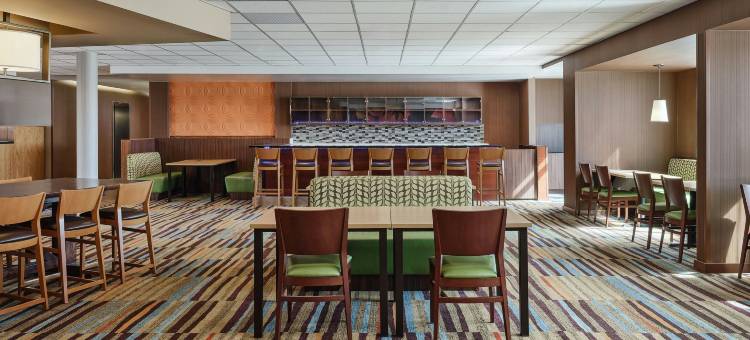 悉尼万枫酒店及套房(Fairfield Inn & Suites Sidney)图片