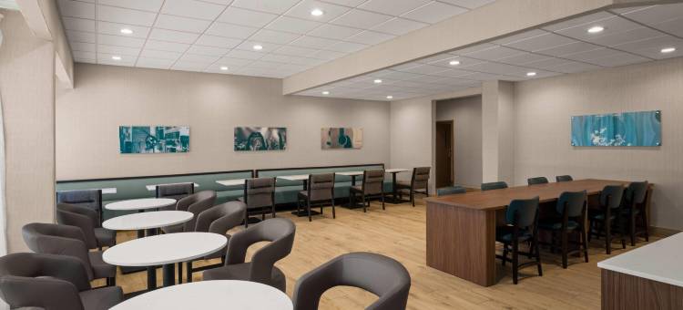 纳什维尔机场/奥普里兰温德姆浩枫长住酒店(Hawthorn Extended Stay by Wyndham Nashville Airport/Opryland)图片