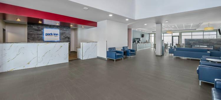 雷迪森帕克酒店 - 埃德蒙顿机场(Park Inn by Radisson Edmonton Airport)图片