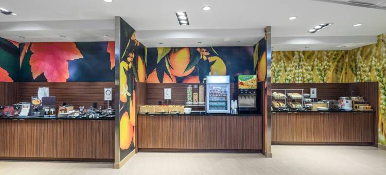 布卢姆斯堡万枫套房酒店(Fairfield Inn & Suites Bloomsburg)图片