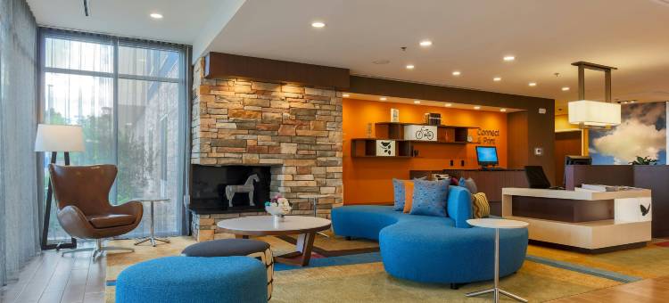 亚历山德里亚万枫酒店及套房(Fairfield Inn & Suites Alexandria)图片