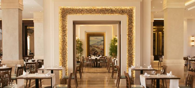 查米利翁花园水上乐园酒店(Charmillion Gardens Aquapark)图片