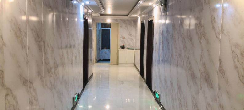 海东鑫沁快捷酒店(西宁曹家堡机场店)图片