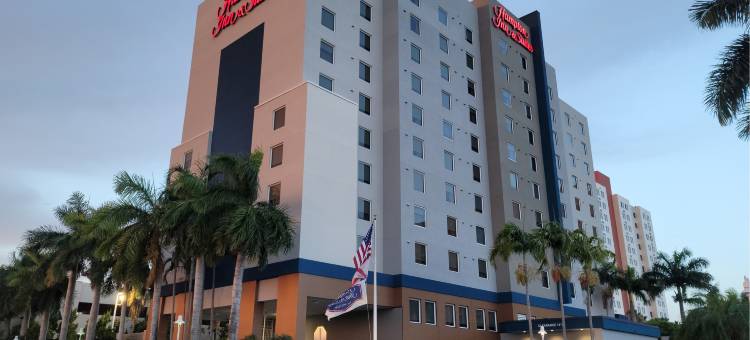 迈阿密机场南蓝礁湖欢朋套房酒店(Hampton Inn & Suites Miami-Airport South-Blue Lagoon)图片