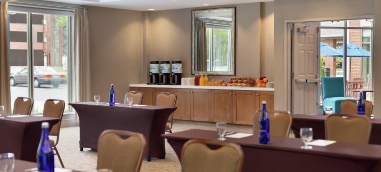 石溪希尔顿花园酒店(Hilton Garden Inn Stony Brook)图片