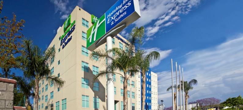 智选假日套房酒店奎雷塔罗(Holiday Inn Express & Suites QUERETARO by IHG)图片
