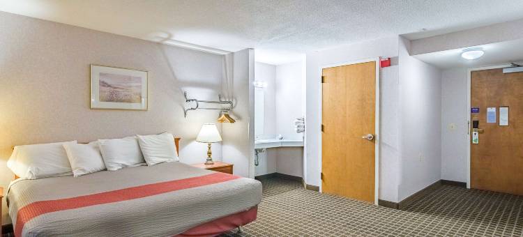 迈阿密东北部大急流6号汽车旅馆(Motel 6 Grand Rapids, MI - Northeast)图片