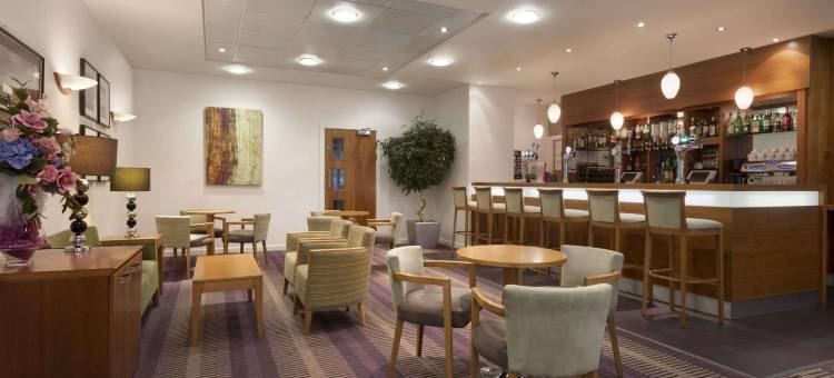 瑞克斯汉温德姆华美达广场酒店(Ramada Plaza by Wyndham Wrexham)图片