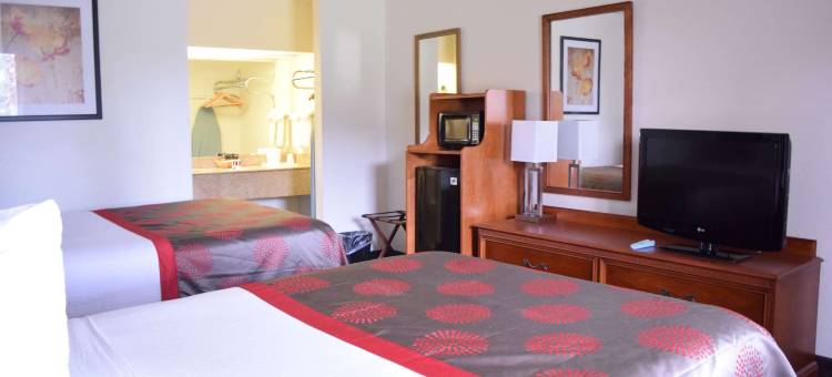 温德姆华美达萨凡纳盖特威酒店(Ramada by Wyndham Savannah Gateway)图片