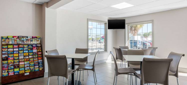 机场-坦帕RJ体育馆伊克诺旅馆(Econo Lodge Airport - RJ Stadium)图片
