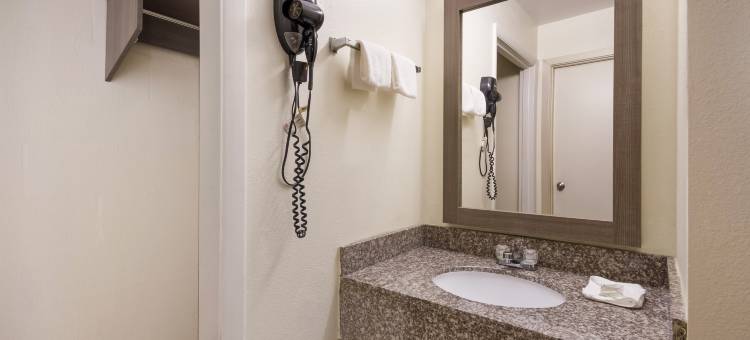 克雷斯特维尤红顶酒店(Red Roof Inn Crestview)图片