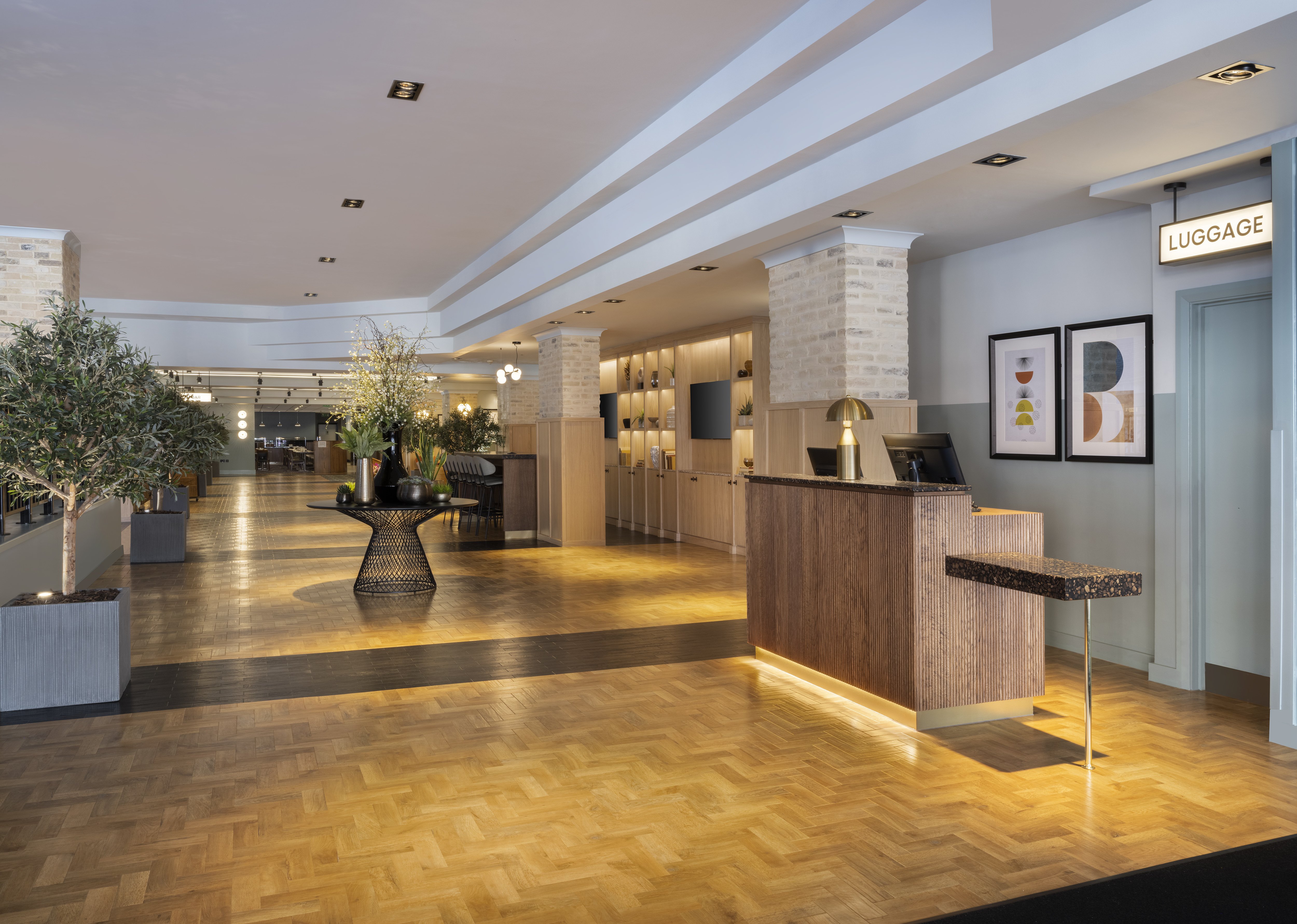 Leonardo Royal Hotel Birmingham Over view