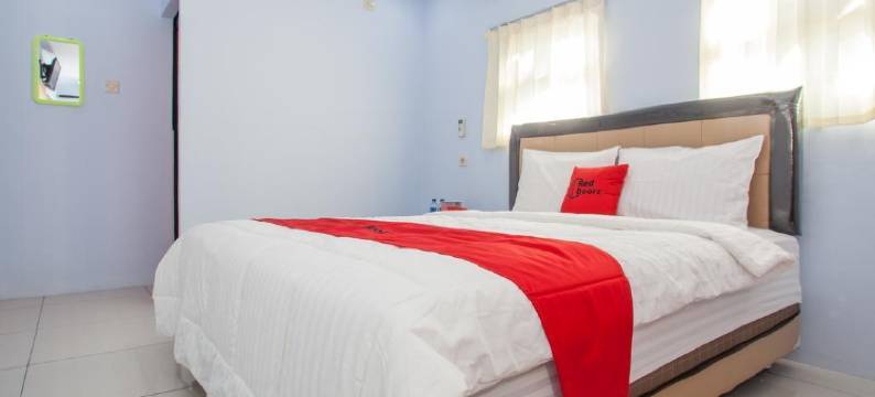 红多兹酒店-近外南梦科塔火车站(RedDoorz Near Banyuwangi Kota Train Station)图片