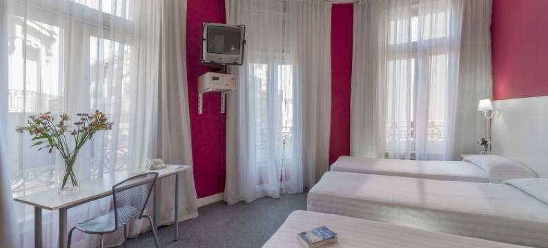 库里索穆迪勒酒店(Crisol Mundial)图片