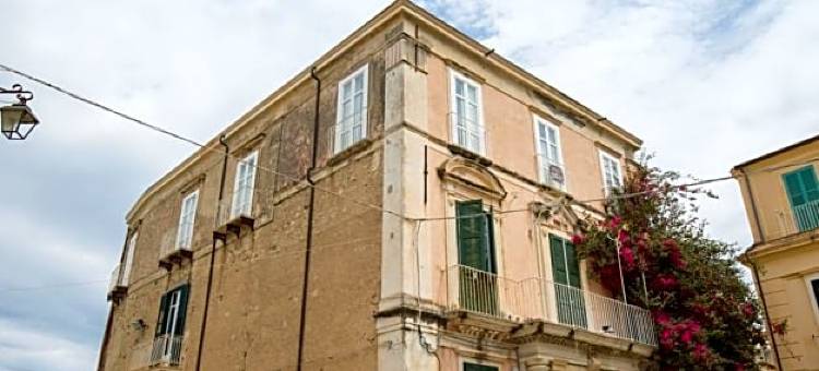 蓝拓皮别墅家庭旅馆(Blu Tropea Maison)图片