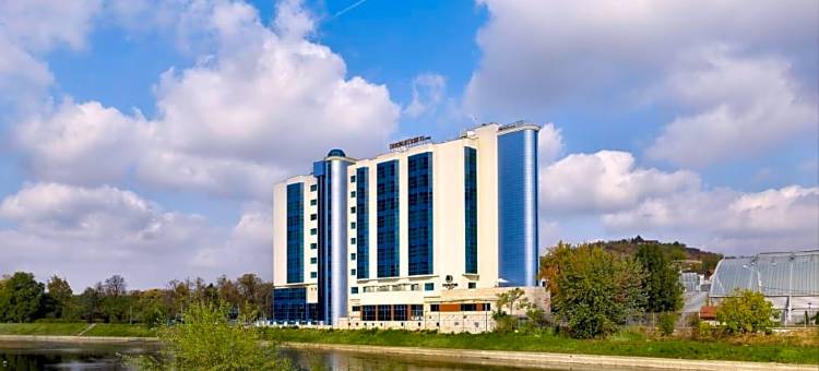 奥拉迪亚希尔顿逸林酒店(DoubleTree by Hilton Oradea)图片