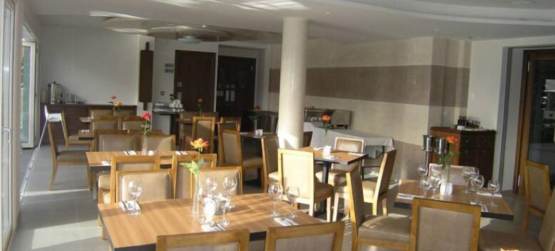 利瓦迪亚酒店 Kyperounta(Livadia Hotel Kyperounta)图片