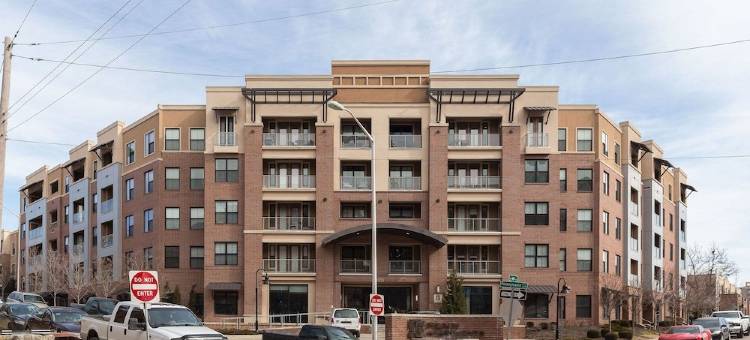 Penn - Trendy Plaza Apts with Free Parking by Zencity图片